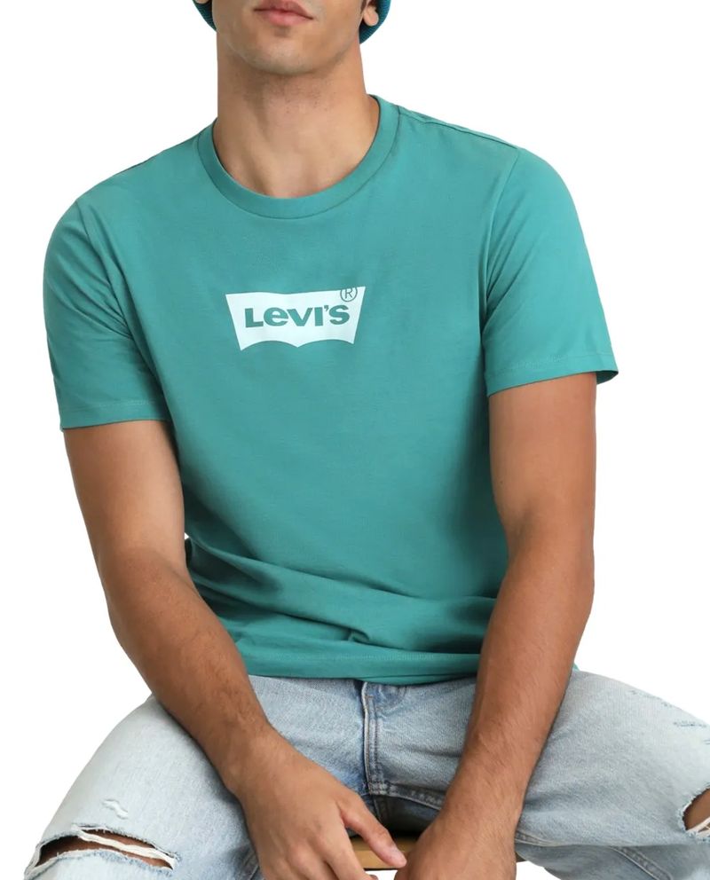 104791143-Camiseta-Levi-s-regular-fit-verde-estampada-para-hombre