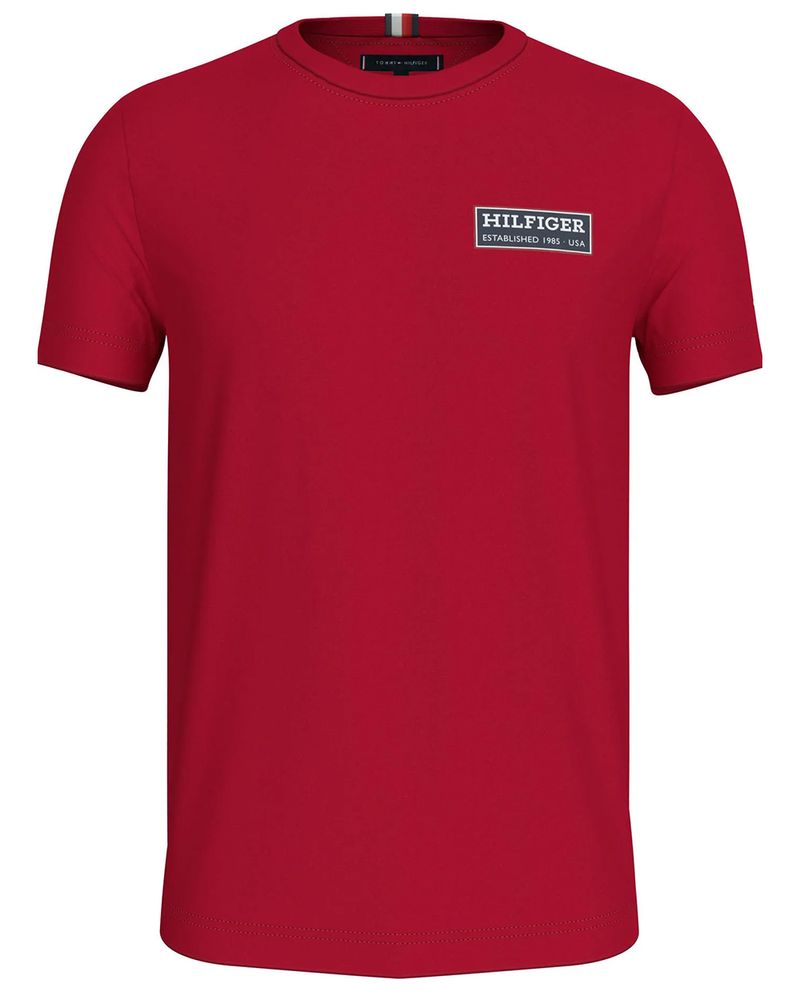 104793997-Camiseta-Tommy-Hilfiger-slim-fit-roja-estampada-para-hombre