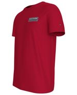 104793997-Camiseta-Tommy-Hilfiger-slim-fit-roja-estampada-para-hombre