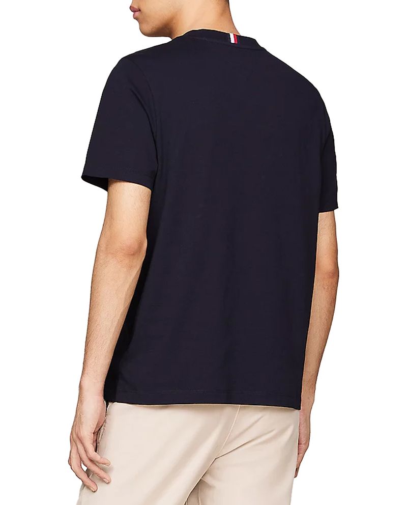 104794024-Camiseta-Tommy-Hilfiger-regular-fit-azul-navy-solida-para-hombre