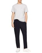 104794026-Camiseta-Tommy-Hilfiger-regular-fit-gris-claro-heather-para-hombre