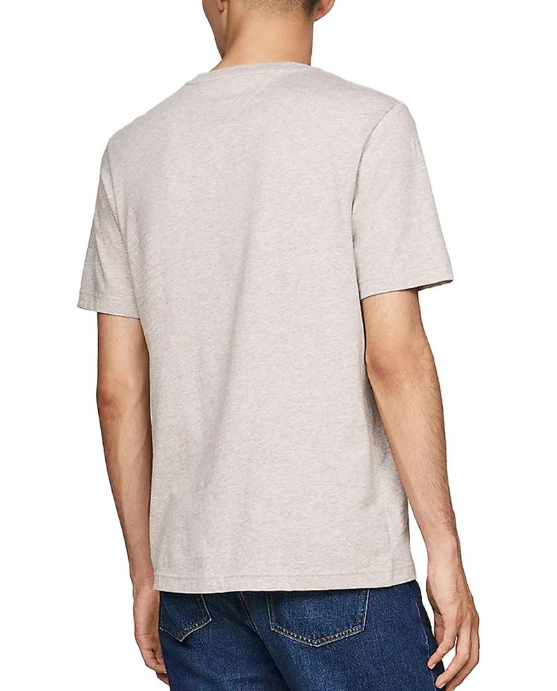 104794057-Camiseta-casual-Tommy-Hilfiger-regular-fit-ivory-heather-para-hombre