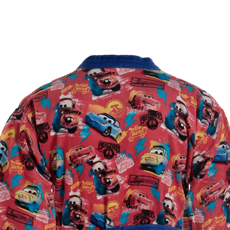 104736893-Bata-de-baño-roja-con-estampado-de-cars-para-niño
