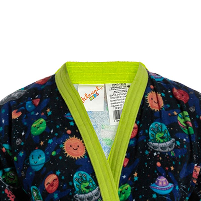 104736902-Bata-azul-con-estampado-para-niño