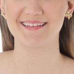 104701998-Aretes-en-forma-de-lazo-de-acero-con-baño-de-oro-para-mujer