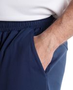104746927-Short-deportivo-Umbro-azul-navy-solido-para-hombre