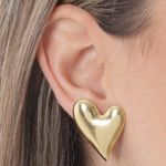 104702002-Aretes-de-corazon-dorados-para-mujer