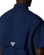 104797338-Camisa-Columbia-PFG-Bahama-II-navy-solida-para-hombre
