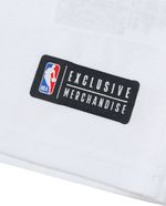 104771734-Camiseta-deportiva-NBA-Chicago-Bulls--blanco-para-hombre