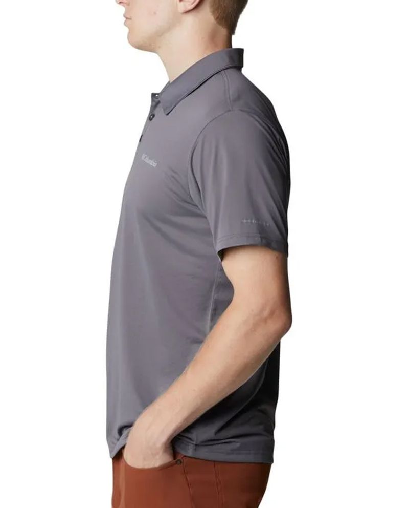 104797382-Camisa-polo-Columbia-Hike-gris-solida-para-hombre
