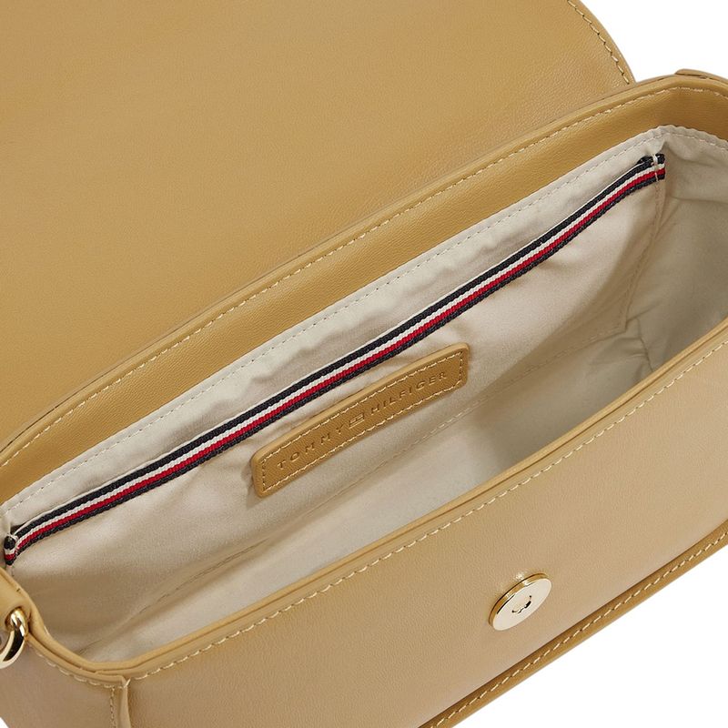 104722704-Cartera-crossbody-Tommy-Hilfiger-color-beige-para-mujer