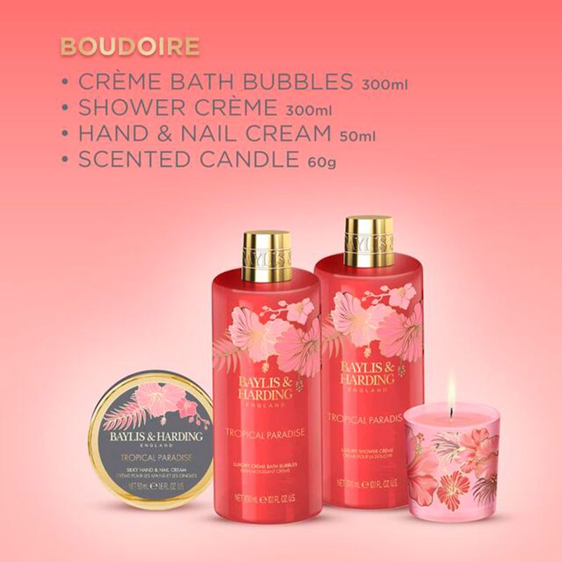 104797569--Set-Boudoire-Luxury-