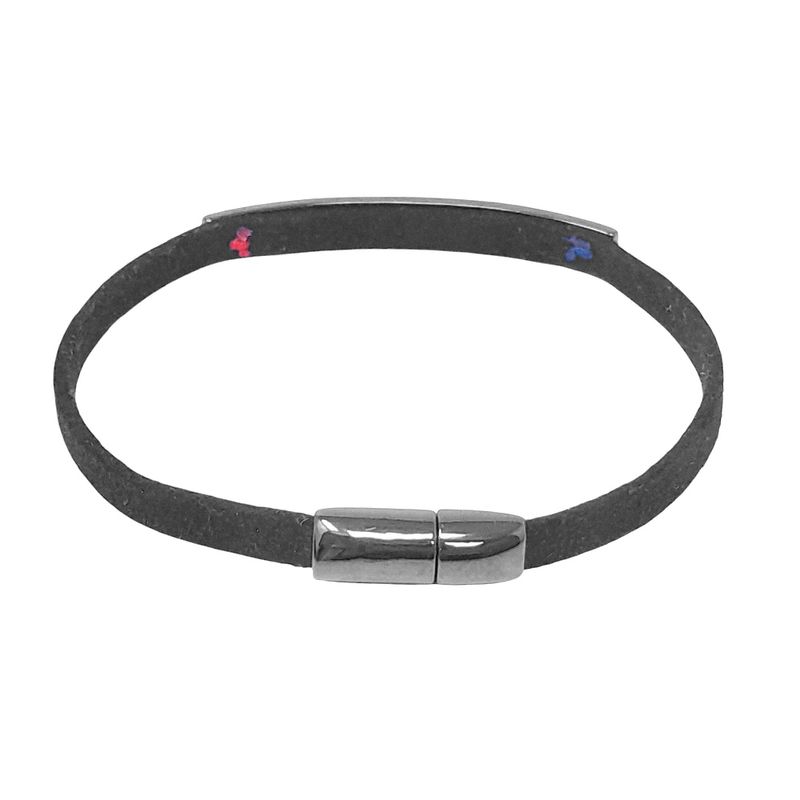 104696647-C