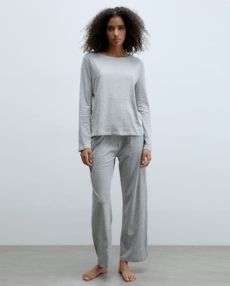 104776417-Pijama-con-pantalon-Sfera-gris-para-mujer