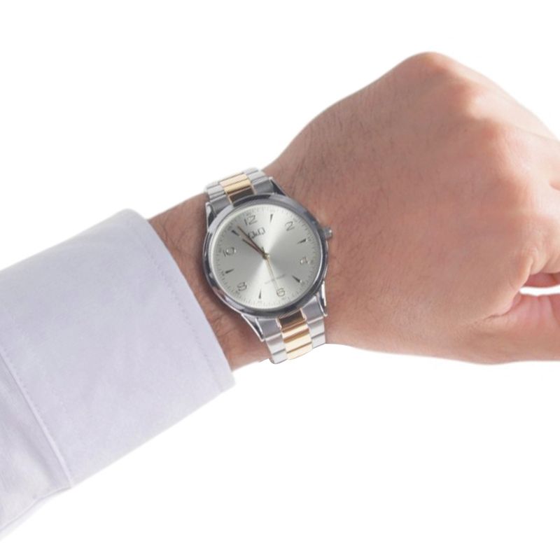 104782575-Reloj-QQ-analogo-de-metal-bicolor-para-hombre