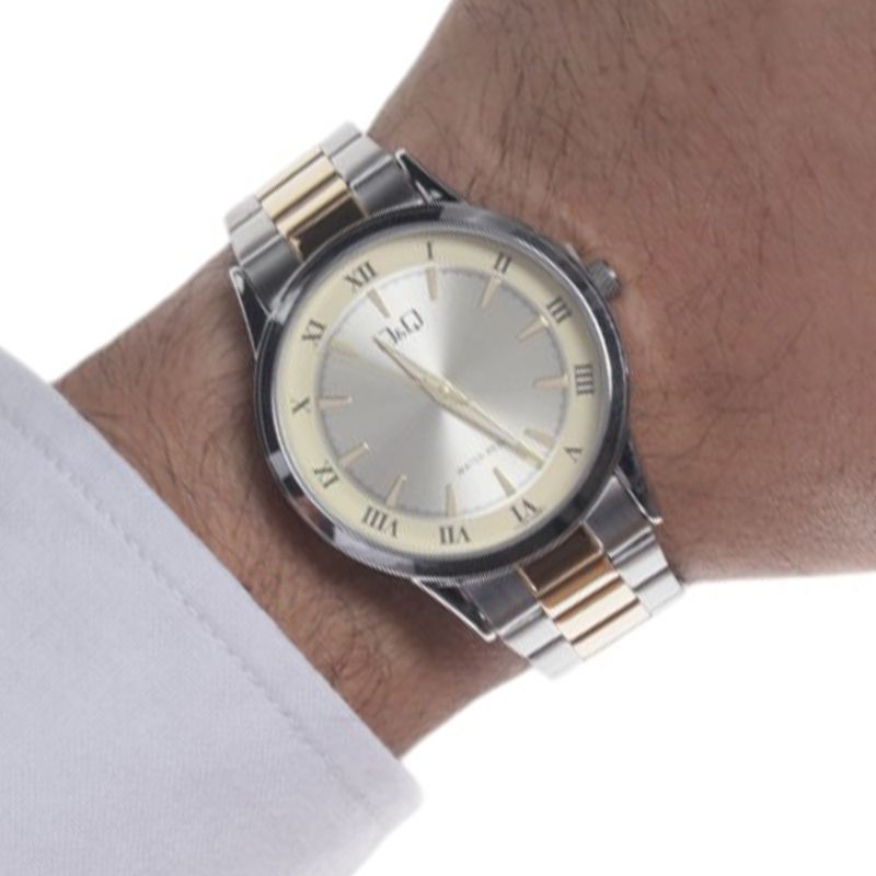 104782578-Reloj-QQ-analogo-de-metal-bicolor-para-hombre
