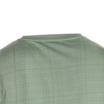 Camiseta-verde-con-cuadros-para-niño-104760129
