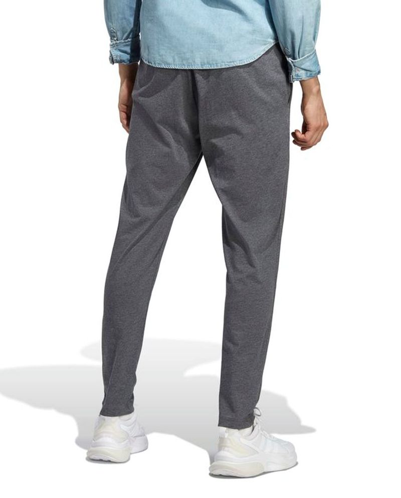 104800377-Pants-deportivo-Adidas-gris-heather-para-hombre
