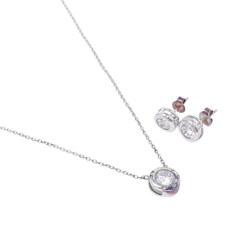 101457554-Set-de-cadena-con-dije-y-aretes-plateados-para-mujer