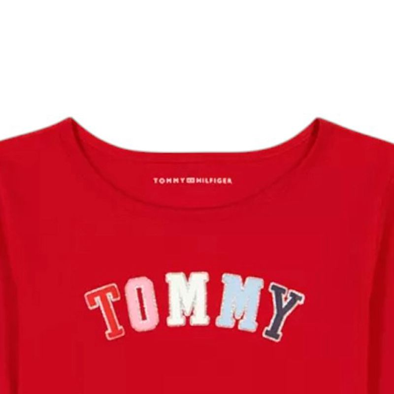 Blusa-roja-con-estampado-para-niña-104721338