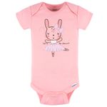 104735677-Mameluco-rosado-con-estampado-para-bebe-niña