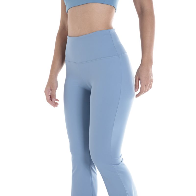 104757126-Leggings-Flare-deportivo-Teammate-celeste-para-mujer