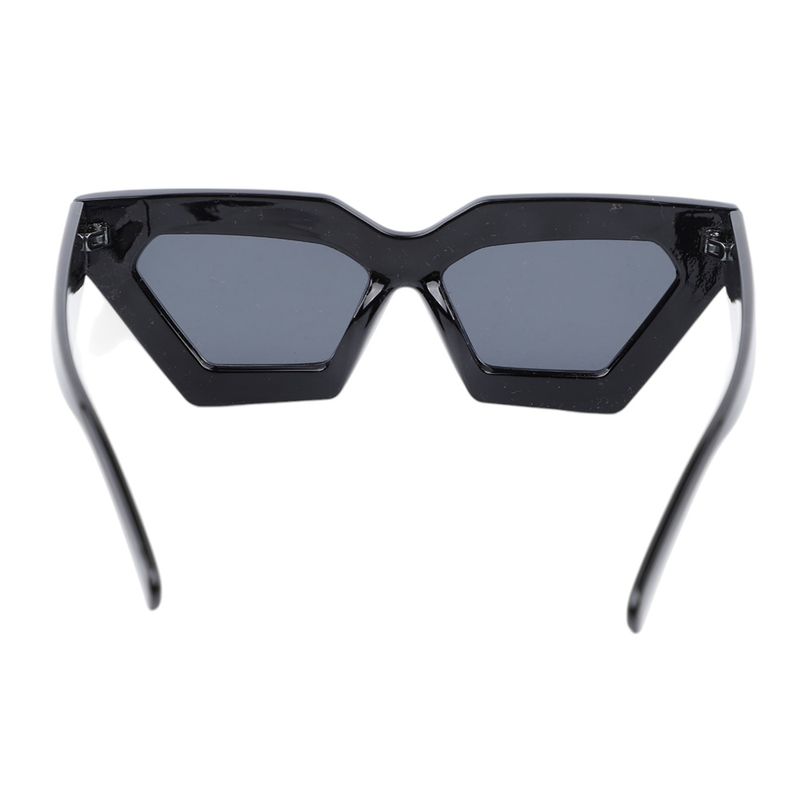 104178563-Lentes-de-sol-geometricos-para-mujer-Sunglasses-America--surtido-