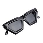 104178563-Lentes-de-sol-geometricos-para-mujer-Sunglasses-America--surtido-