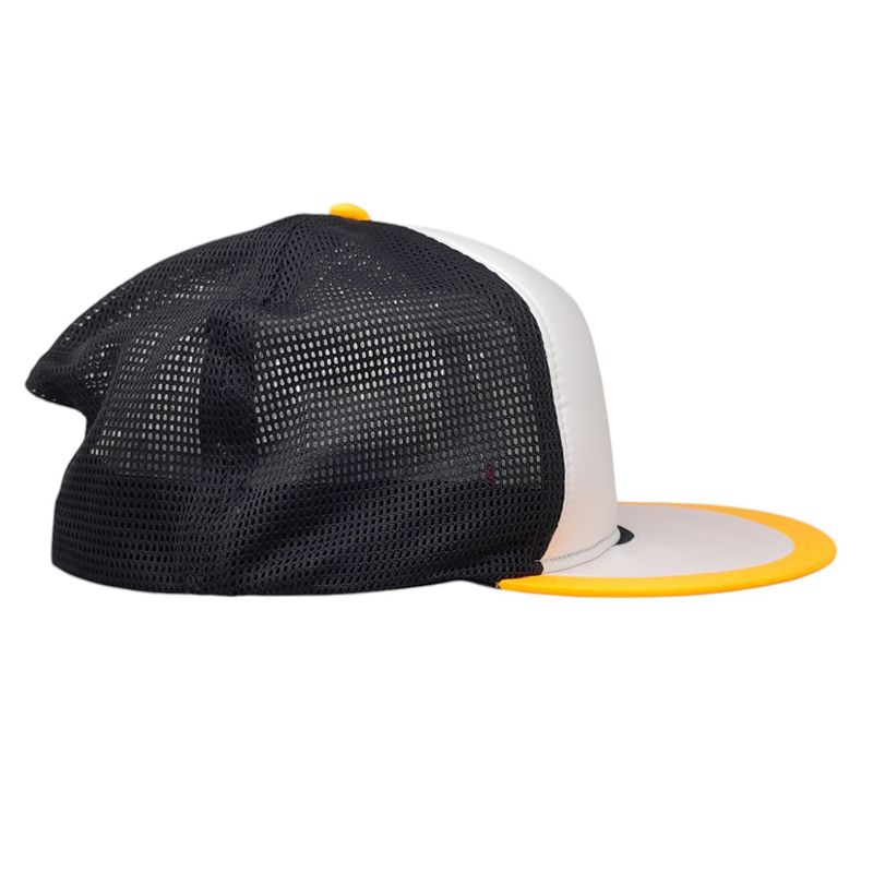 104773673-Gorra-deportiva-Under-Armour-multicolor-estampada-para-hombre