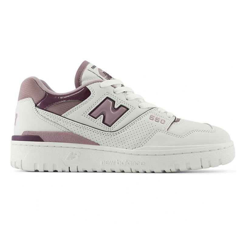 104806892-Zapato-casual-New-Balance-550-color-blanco-para-mujer