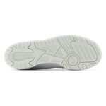 104806892-Zapato-casual-New-Balance-550-color-blanco-para-mujer