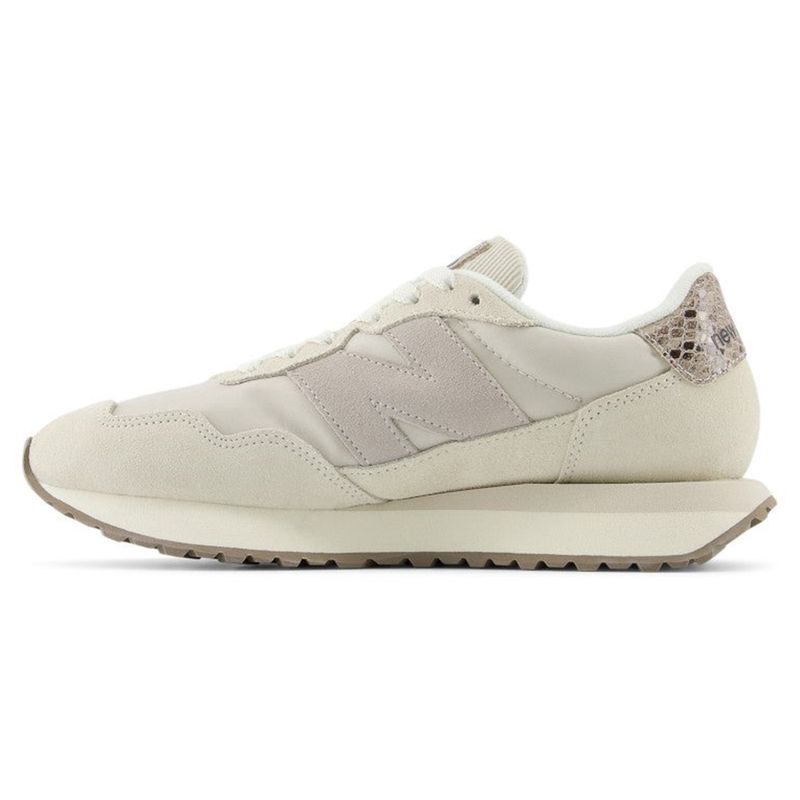 104808960-Zapato-deportivo-casual-New-Balance-237-beige-para-mujer