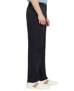 104789368-Pantalon-chino-slim-fit-Dockers-negro-solido-para-hombre