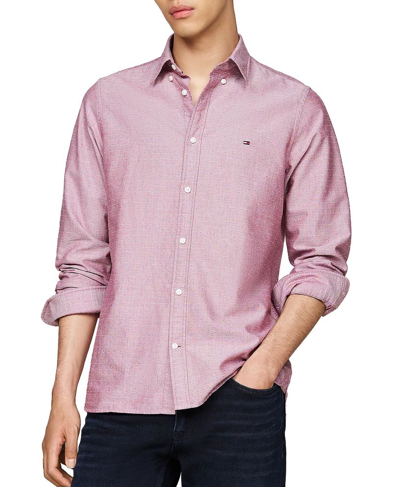 104804469-Camisa-oxford-Tommy-Hilfiger-slim-fit-rosada-con-mini-print-para-hombre