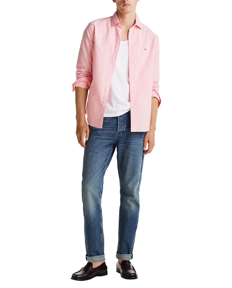 104804490-Camisa-oxford-Tommy-Hilfiger-regular-fit-rosada-texturizada-para-hombre