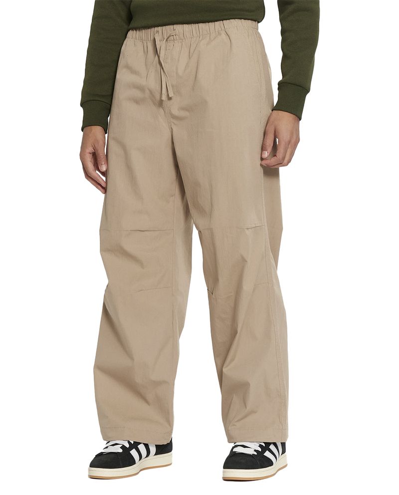 104801193-1--Jogger-parachute-Jack-and-Jones-wide-leg-solido-para-hombre