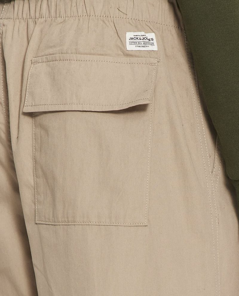 104801193-3-Jogger-parachute-Jack-and-Jones-wide-leg-solido-para-hombre
