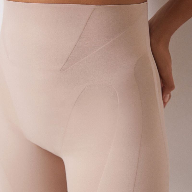 104809382-Faja-short-Women-Secret-nude-de-cintura-alta-para-mujer