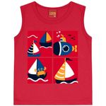 Camiseta-roja-con-estampado-para-niño-104801333