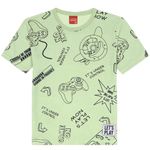 Camiseta-verde-con-estampado-para-niño-104801386