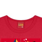 Camiseta-roja-con-estampado-para-niño-104801333