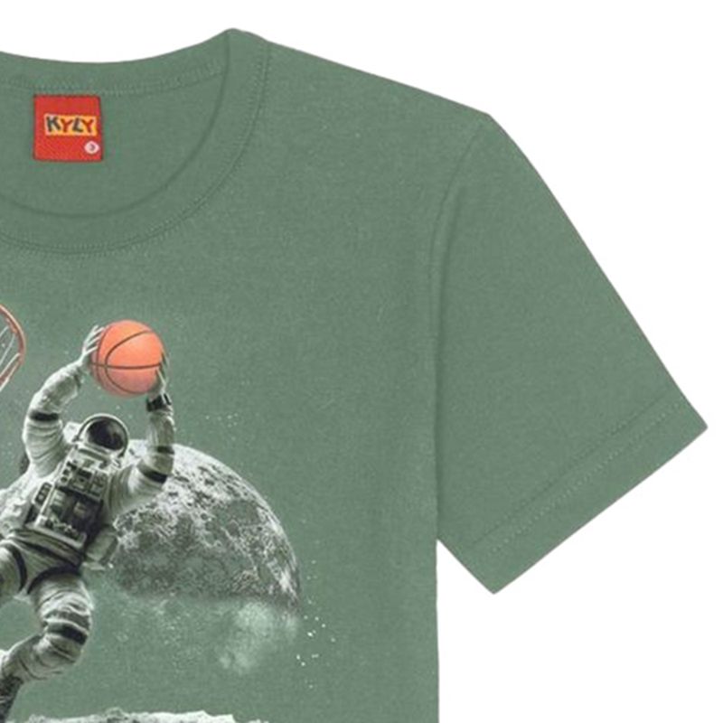 Camiseta-verde-con-estampado-para-niño-104801357