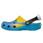 104825597-Crocs-clasico-Clog-Mi-Villano-Favorito-celeste-para-niño