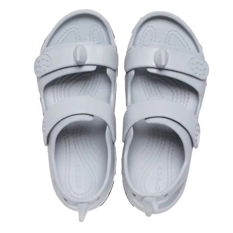 104825617-Crocs-sandalia-casual-de-tiburon-para-niño-bebe