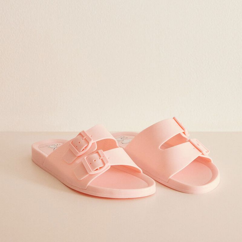 104818379-Sandalias-de-playa-Women-Secret-de-Snoopy-para-mujer