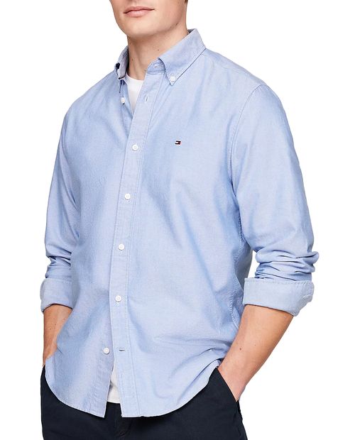 Camisa oxford regular fit Tommy Hilfiger celeste sólida para hombre