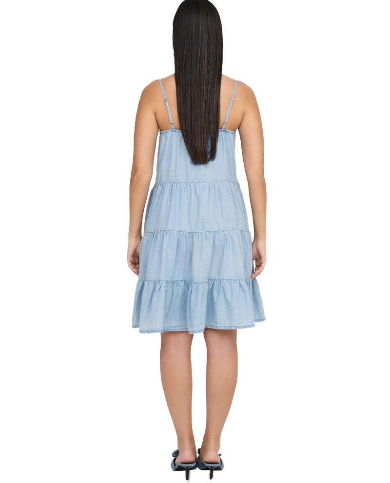 104800424-Vestido-Only-casual-celeste-de-tirantes-para-mujer