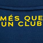 Chaqueta-deportiva-azul-con-estampado-del-equipo-del-F.C-Barcelona-para-niño-104796647