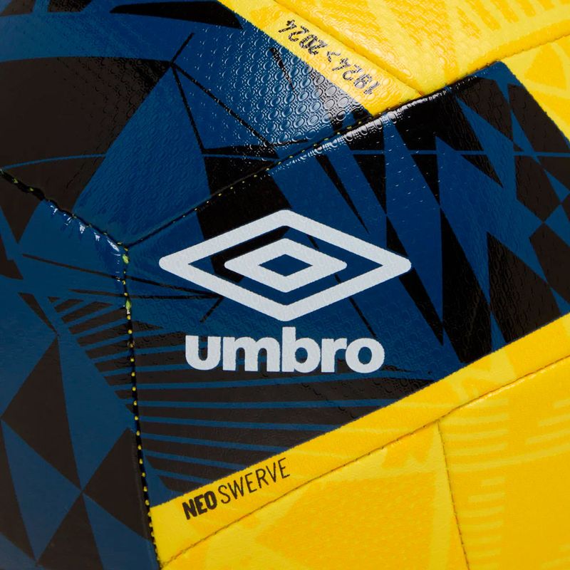 104777134-Balon-de-futbol-Umbro-Neo-Swerve--5