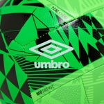 104777135-Balon-de-futbol-Umbro-Neo-Swerve--5